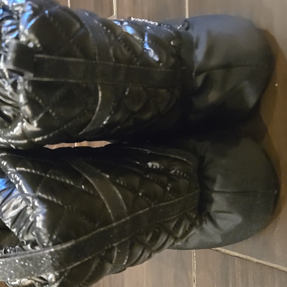 Capezio Black Quilted Technique Warm Up Dance Boot Sz L - Picture 8 of 9